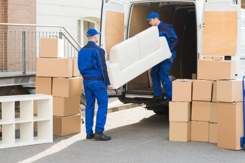 Wandsworth moving service for homes, flats, and nearby South West London areas