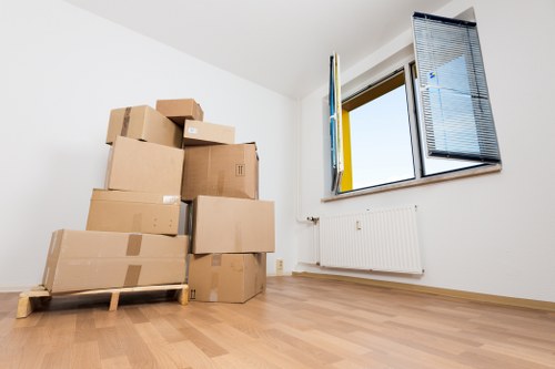 Packing and loading support for a local move in Wandsworth